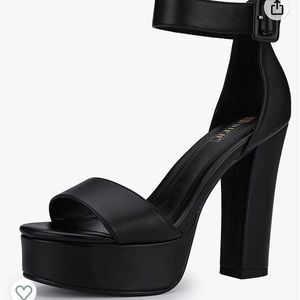 5 inch Black Heels